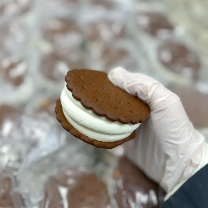 Dairy Belle Ice Cream Store - Schererville Picture 5
