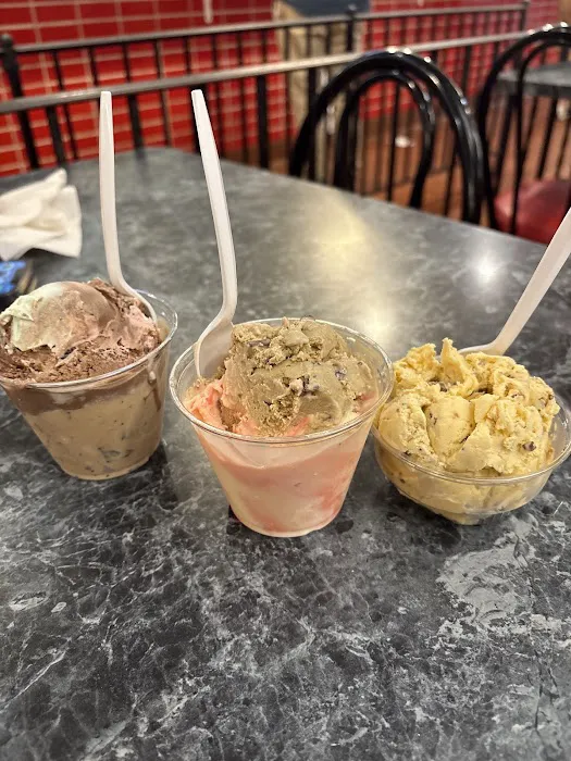 Homer's Restaurant & Ice Cream Picture 6