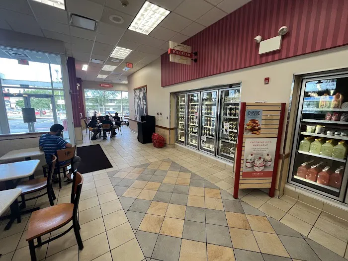 Oberweis Ice Cream and Dairy Store Picture 8