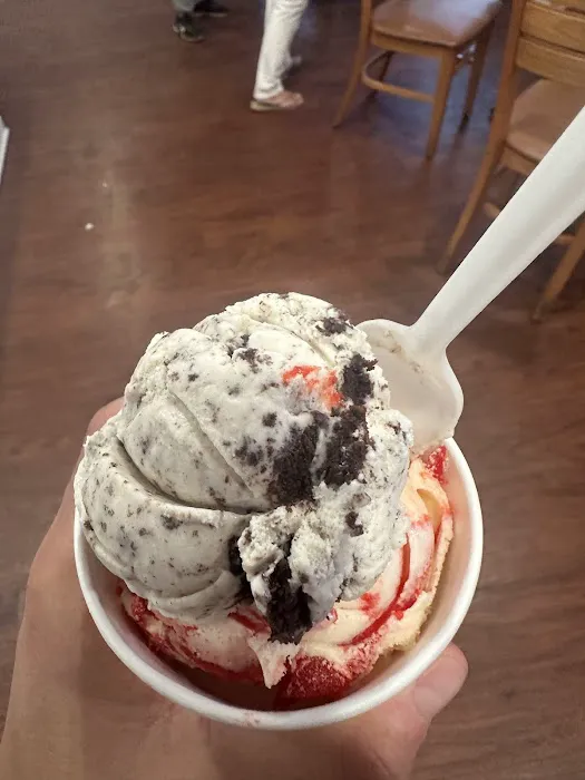 Every Day's A Sundae Picture 1
