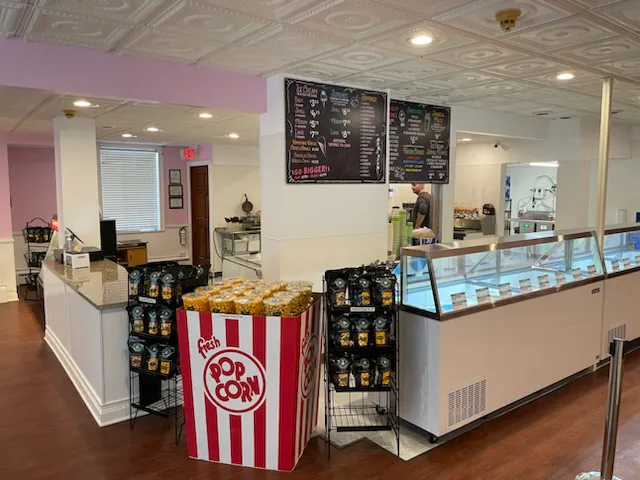 Every Day's A Sundae Picture 3