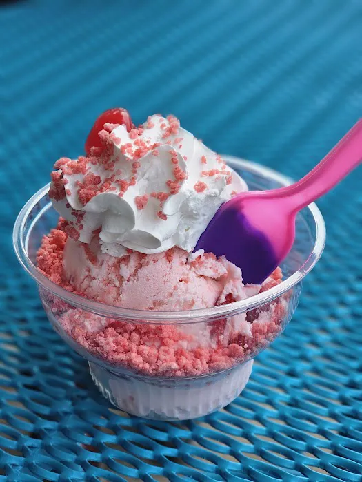 Brody's Candy Corner & Sundae Shop Picture 6