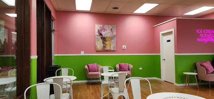 The Ice Cream Shoppe Picture 1