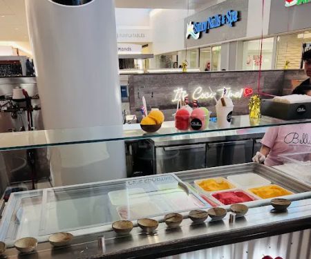 Bellau2019s Helado De Coco & Italian Ice