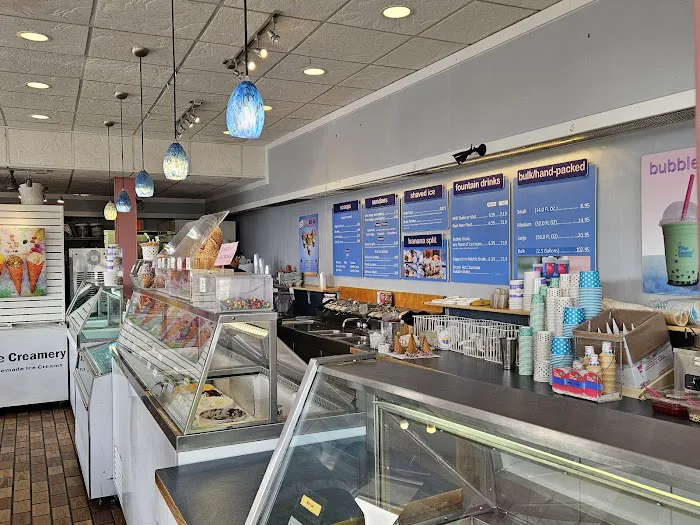 Village Creamery Picture 5