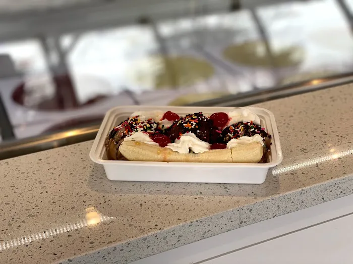 Triple Scoop'd Ice Cream Picture 2