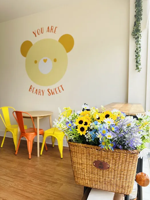 Beary Sweet ice cream shop Picture 5