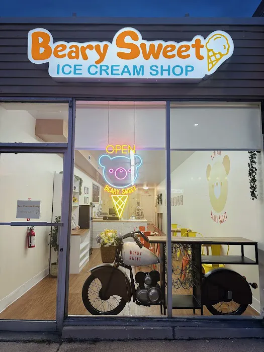 Beary Sweet ice cream shop Picture 6
