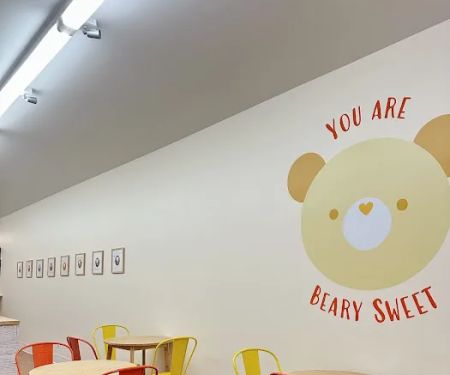 Beary Sweet ice cream shop