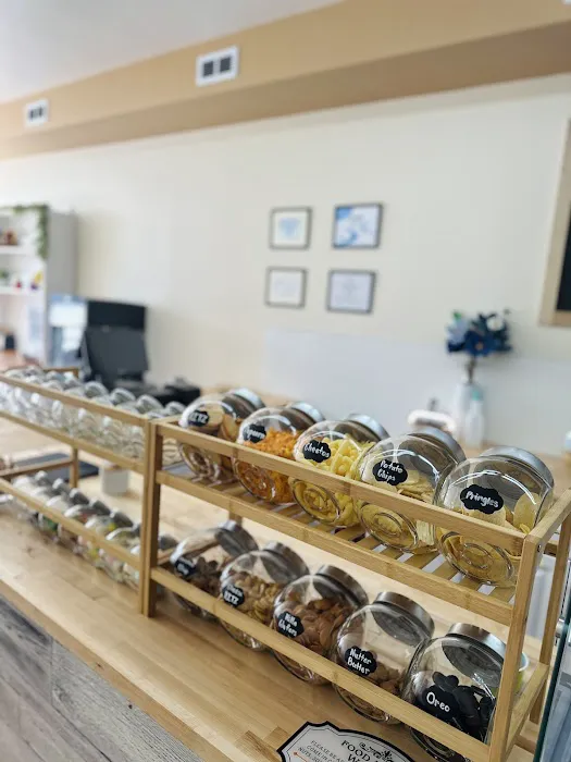 Beary Sweet ice cream shop Picture 10