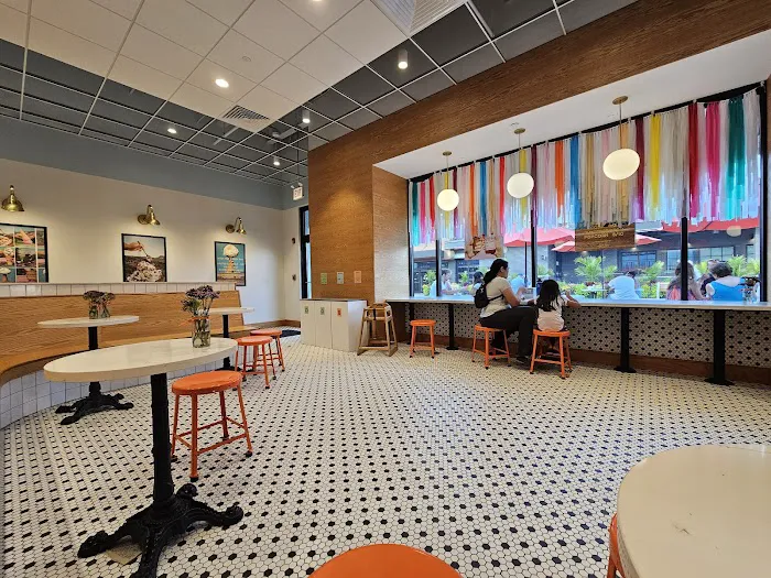 Jeni's Splendid Ice Creams Picture 10