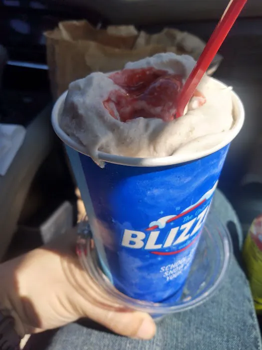 Dairy Queen (Treat) Picture 7