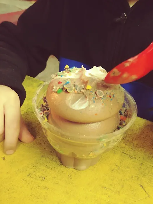 Dairy Queen Brazier Picture 10
