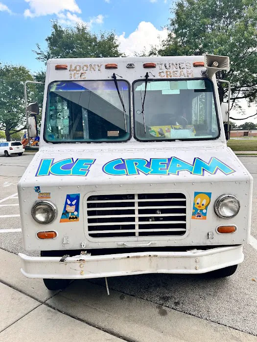 Tito Ice cream Truck Picture 4
