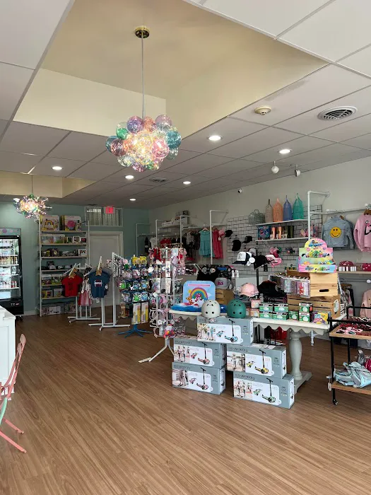 Jelly's Children's Boutique and Ice Cream Bar Picture 1