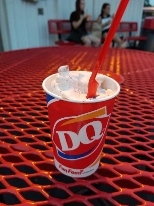 Dairy Queen Store Picture 2