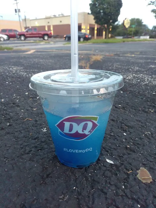 Dairy Queen Store Picture 4