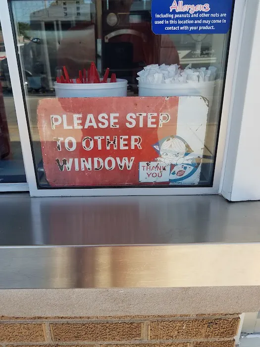 Dairy Queen Store Picture 8