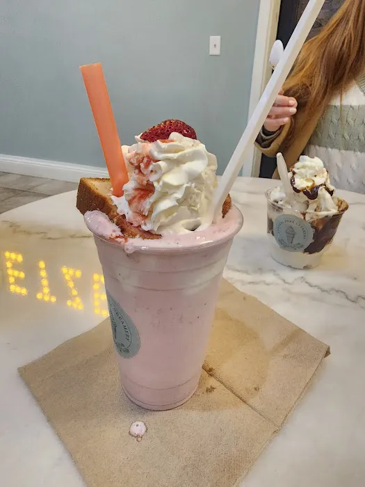 Central Park Creamery Picture 3