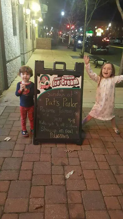Pat's Ice Cream Parlor Picture 6