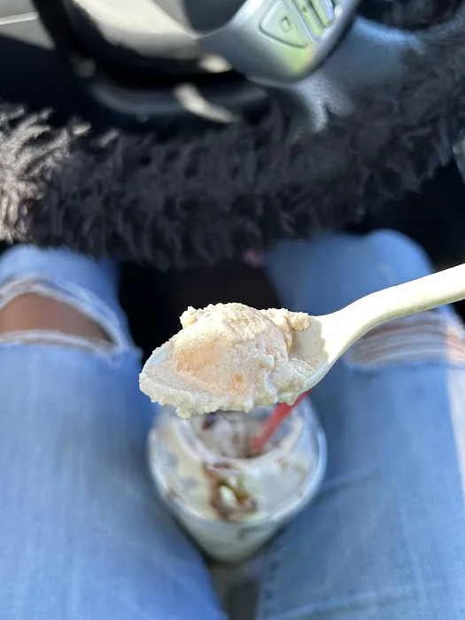 Oberweis Ice Cream and Dairy Store Picture 9