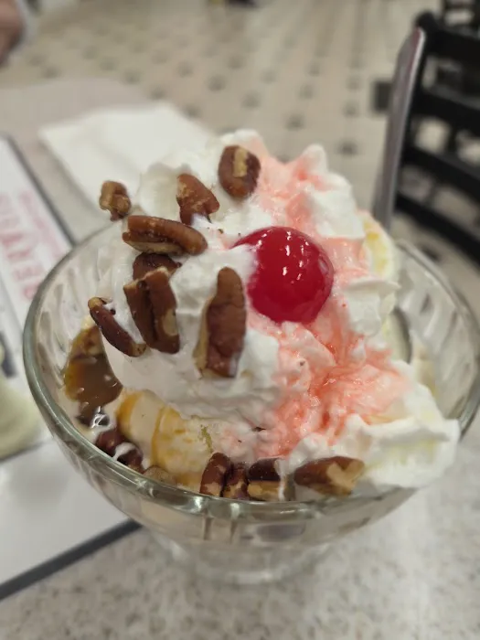 Oberweis Ice Cream and Dairy Store Picture 8