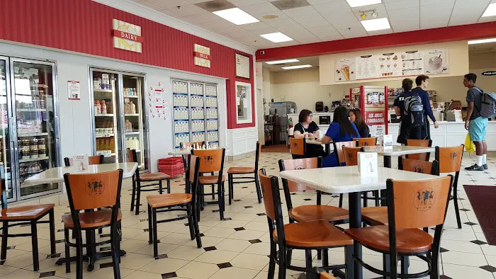 Oberweis Ice Cream and Dairy Store Picture 10