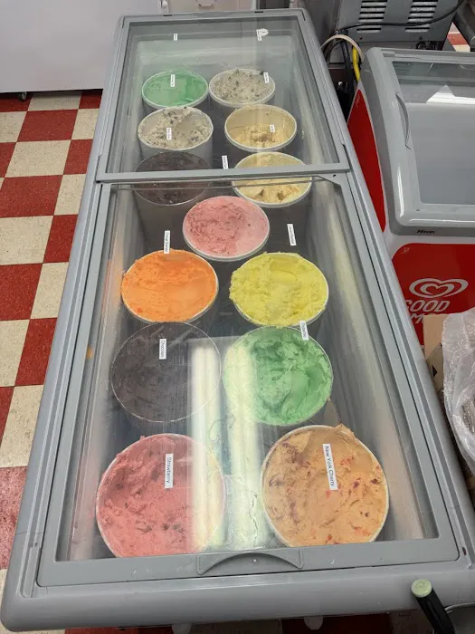 The Original Walt's Ice Cream Picture 9