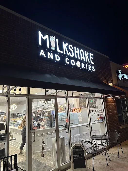 Milkshake and Cookies Picture 8