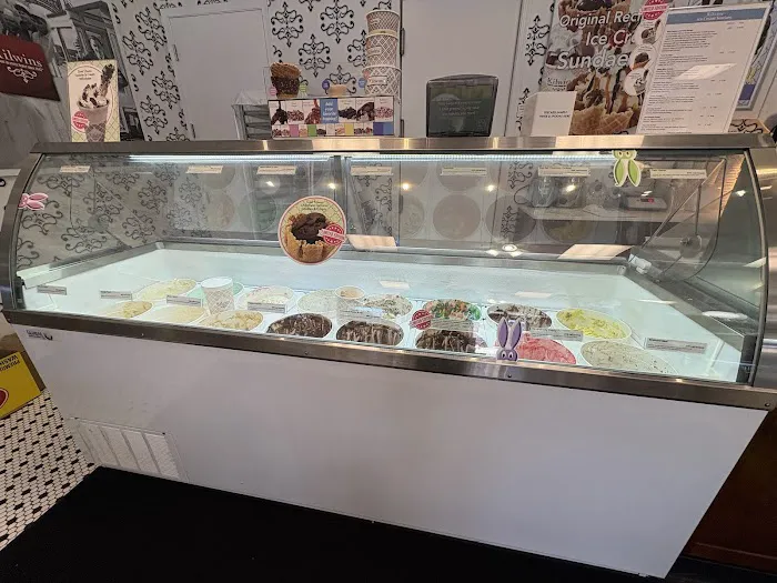 Kilwins Ice Cream - Chocolate - Fudge Picture 9
