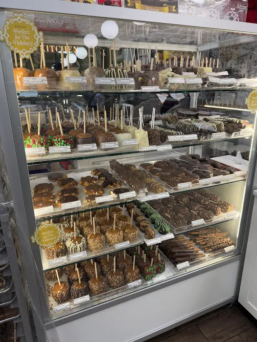 Kilwins Ice Cream - Chocolate - Fudge Picture 2