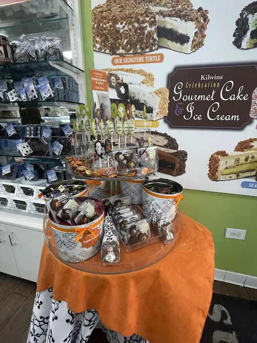 Kilwins Ice Cream - Chocolate - Fudge Picture 7
