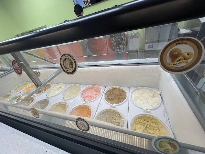 Kwality Scoops and Smiles Picture 2