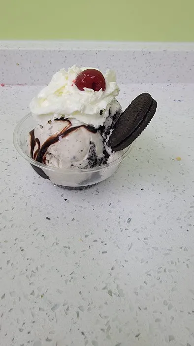 Kwality Scoops and Smiles Picture 4