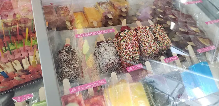 La Michoacana Deluxe Ice Cream Picture 8