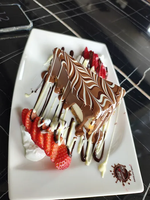 Melt n Dip - Gelato & Crepe Picture 4