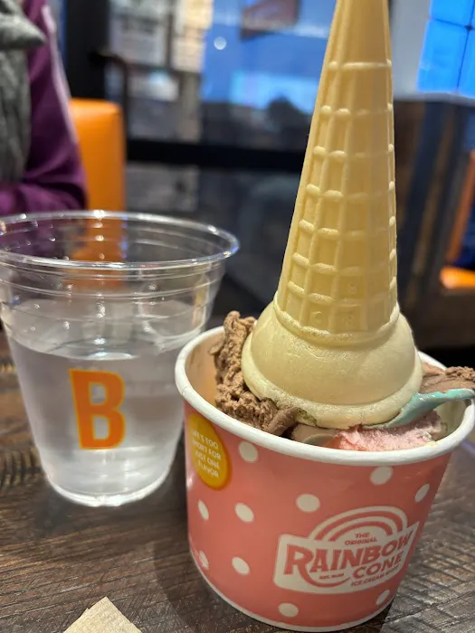 The Original Rainbow Cone - Mount Prospect Picture 8
