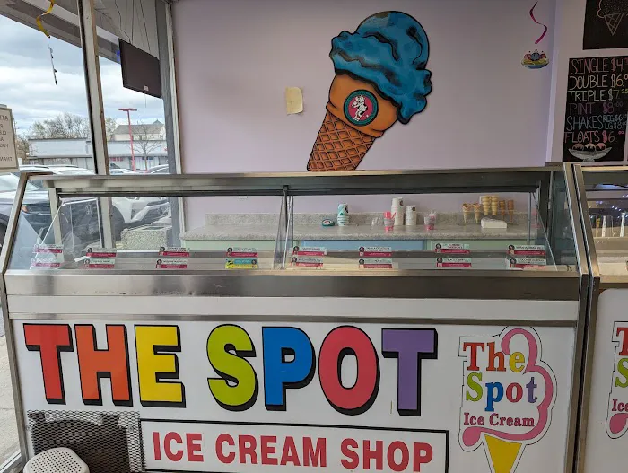 The spot ice cream shop Picture 4