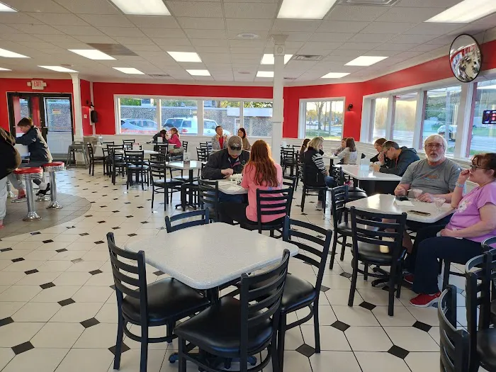 Oberweis Ice Cream and Dairy Store Picture 5