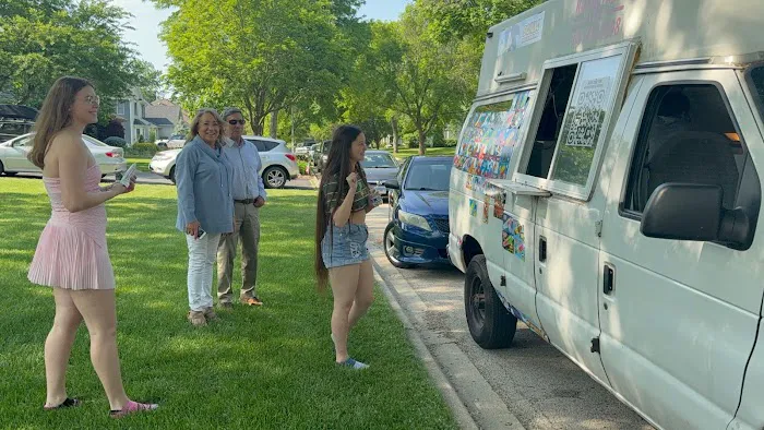 Wheaton ice cream truck Picture 5