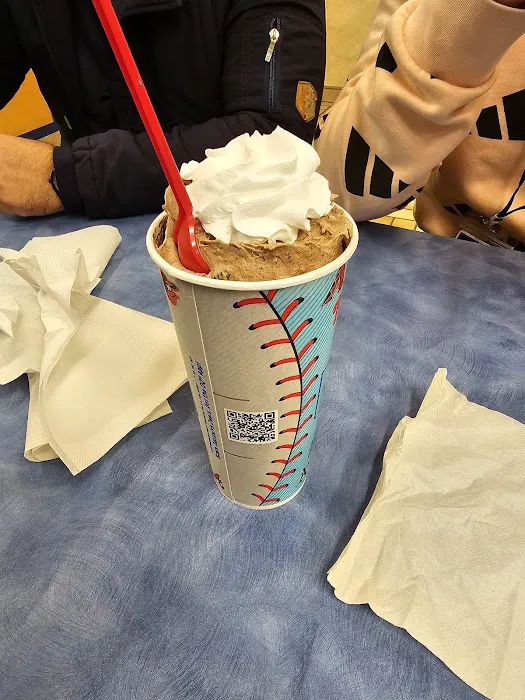 Dairy Queen - Warrenville Picture 7