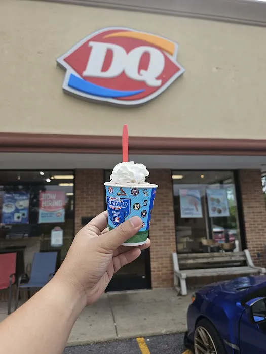 Dairy Queen - Warrenville Picture 5