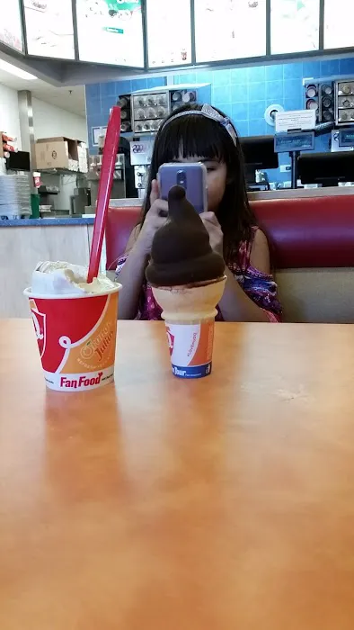 Dairy Queen (Treat) Picture 6