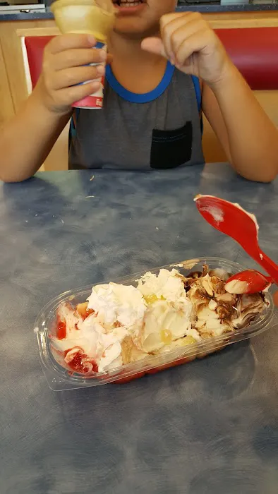 Dairy Queen (Treat) Picture 7