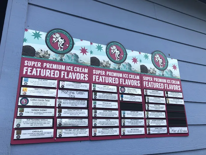 Bubbles Ice Cream Parlor Picture 5