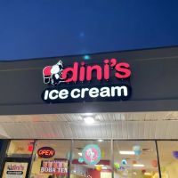Dini's Ice Cream and Boba ico