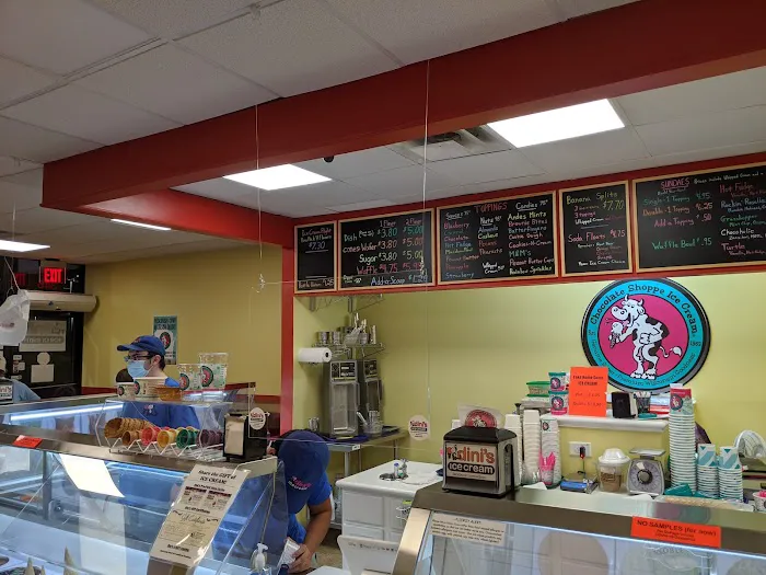 Dini's Ice Cream and Boba Picture 5