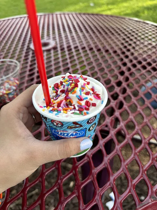 Dairy Queen (Treat) Picture 6