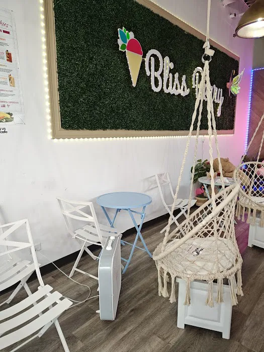 BLISS BERRY - All Natural Smoothies Acai Bowls Sea Moss Coffee Cafe Picture 10