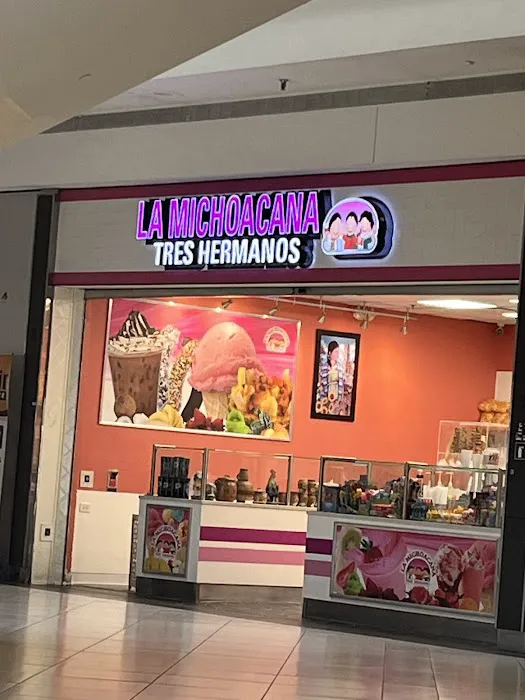 La Michoacana Tres Hermanos Picture 4